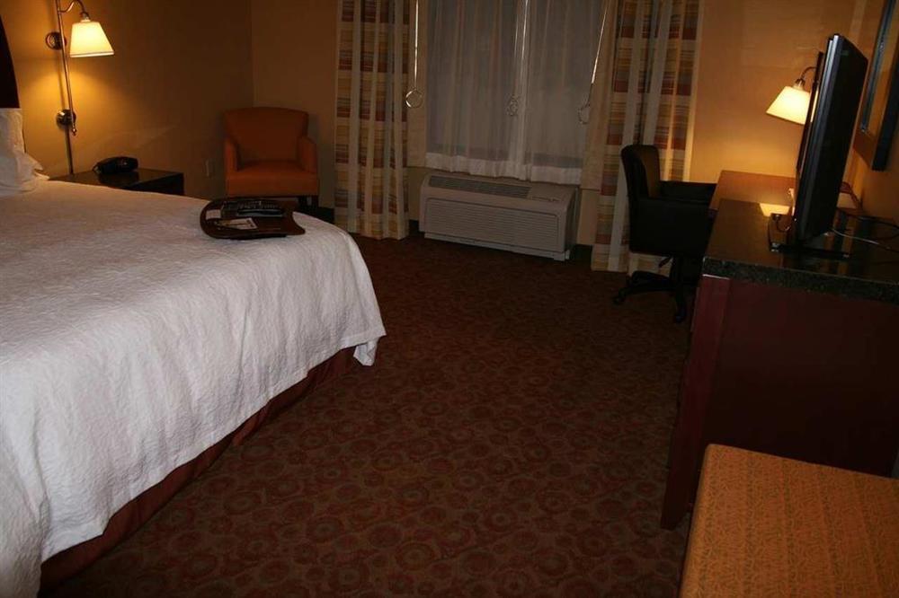 Hampton Inn Pendleton Quarto foto